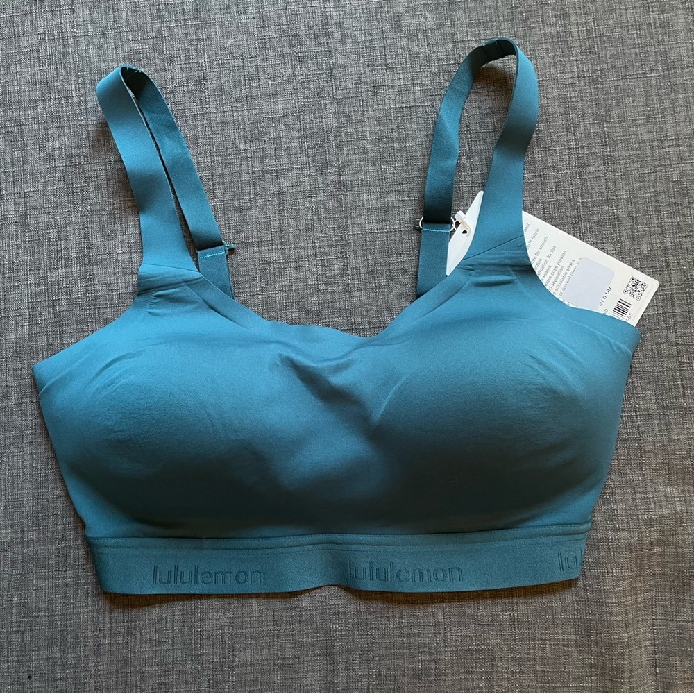 Lululemon NWT Fine Form Bra, A-E cups, 34E, Bermuda Teal